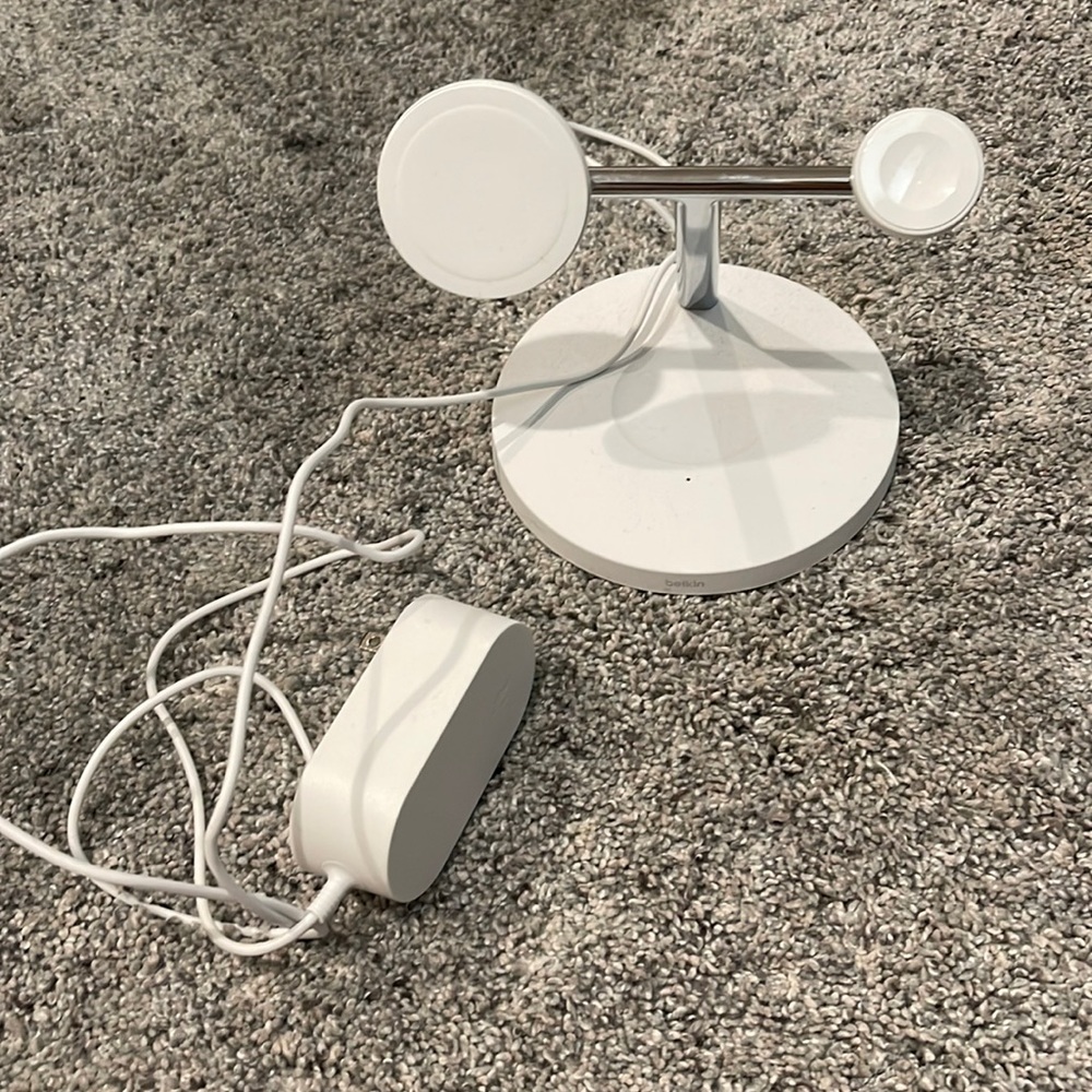 Belkin MagSafe charger (AirPods and Watch too)